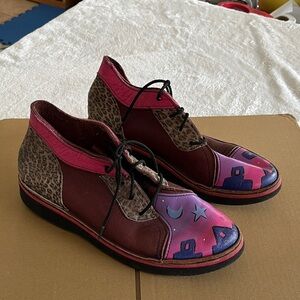 Soletech hand-painted leather ankle boots, cityscape design animal print maroon
